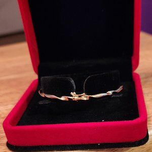 18k (750) United Arab Emirates bangle bracelet